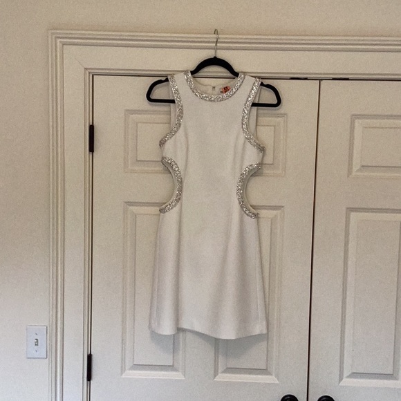 Beautiful Rebecca Vallance Grace Cut Out Mini Dress - like new!! - Picture 4 of 7